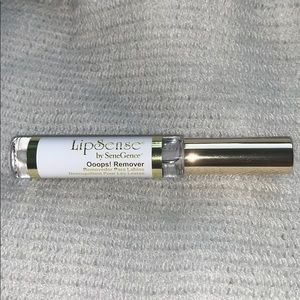 LipSense Oops Remover